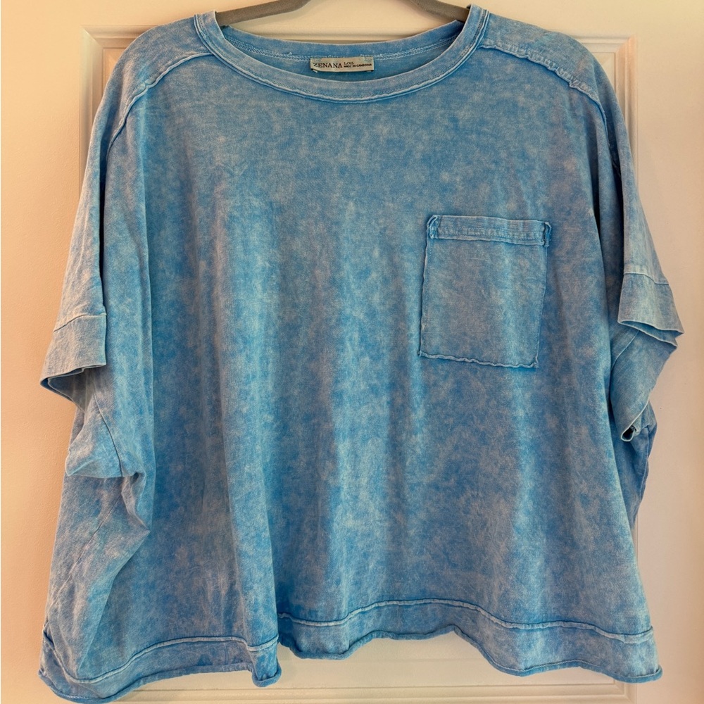 Zenana Boxy Crop Top